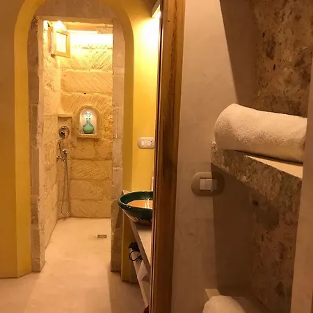 فندق مبيت وإفطار Borgoincorte مارتانو