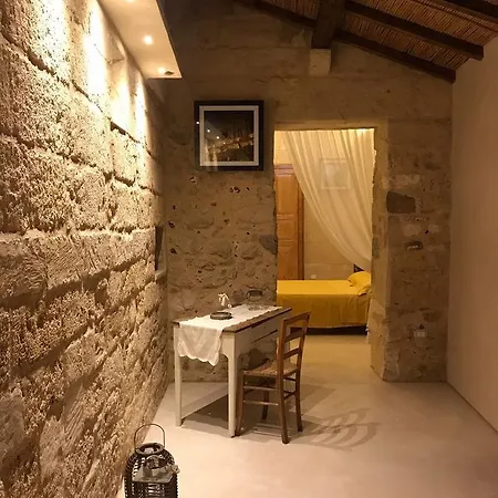 Borgoincorte مارتانو