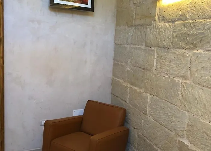 Borgoincorte فندق مبيت وإفطار 3*